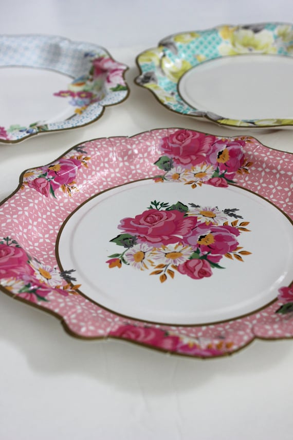 Sale 24 FLORAL TEA PARTY Large Paper Plates Parisian Vintage Sale 24 FLORAL TEA PARTY Large Paper Plates Parisian Vintage