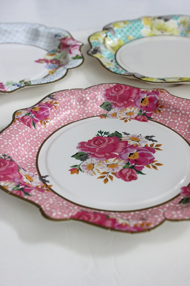 paris paper plates