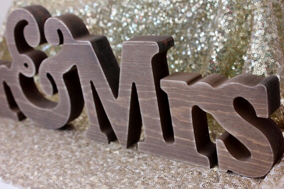 Sale MR & MRS SIGN Rustic Wooden Wood Free Standing Shabby Chic Brown Tabletop Sweetheart Table Decor Mr And Mrs Wedding Decoration Signage Il_570xn