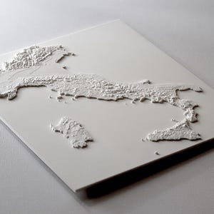 イタリア