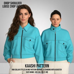 Peut inclure: Deux femmes portent des vestes courtes turquoise avec des fermetures éclair noires et des détails de poches. Les vestes ont deux styles de col, comme indiqué par le texte "DROP SHOULDER LOOSE CROP JACKET" et "KAASHI PATTERN". La gamme de tailles est XXS-5XL (US 2-30).