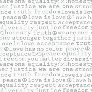Könnte beinhalten: Ein Grafikdesign mit weißem Hintergrund und schwarzem Text. Der Text enthält Wörter wie "Gleichheit", "Ehrlichkeit", "Gerechtigkeit", "Freiheit", "Liebe", "Frieden", "Akzeptanz", "Vielfalt" und "wir sind eins". Die Grafik enthält auch Friedenszeichen und Unendlichkeitszeichen.