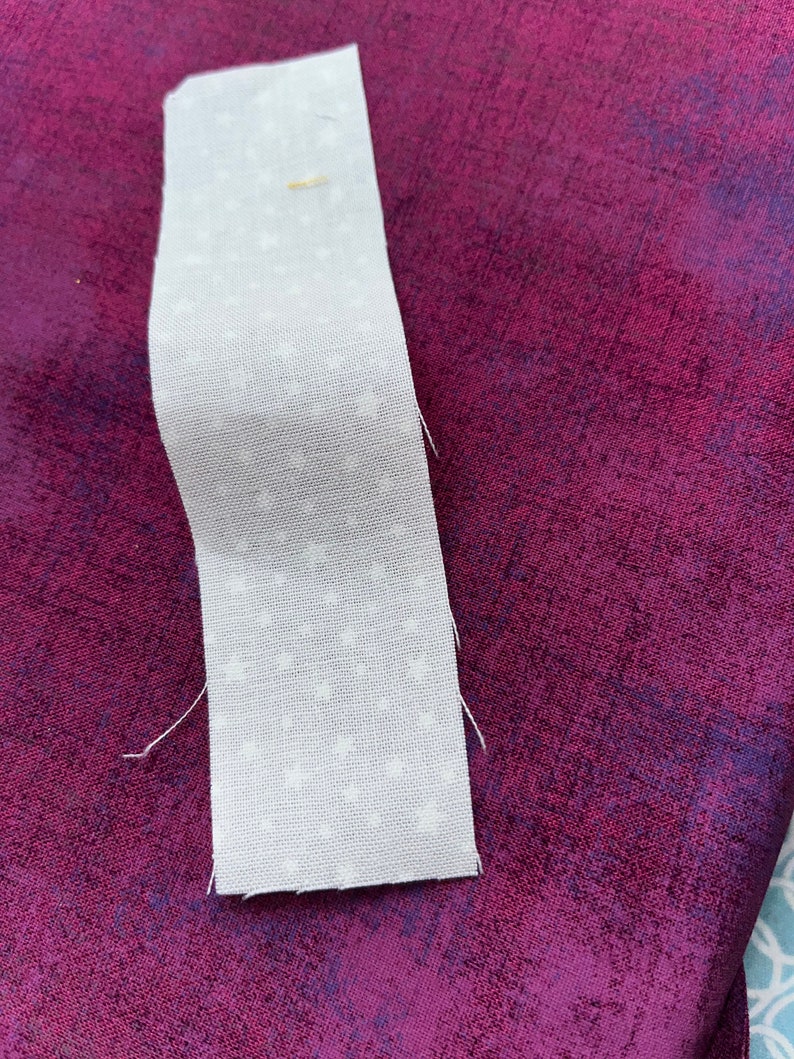 Patchworkstoff Moda Basicgrey Grunge Boysenberry 0,25m Bild 3