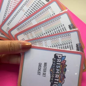 JCC Pokémon - Listes de contrôle des évolutions prismatiques numériques ; listes de contrôle de reliure pour jeu de cartes standard/principal (AUCUN article physique, imprimable uniquement)
