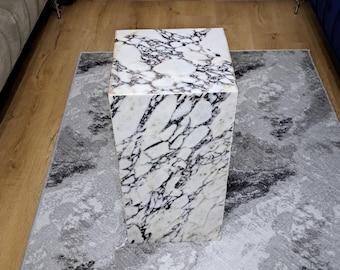 カラカッタ ビオラ 大理石 サイドテーブル：カスタムオーダースツール