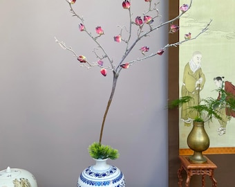Galho artificial realista de lanterna chinesa, feito à mão - Botões em vermelho escuro e bordô - Haste de cerejeira de inverno para vasos altos, decoração de interiores exclusiva.