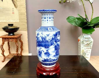 Blue & White Porcelain Jars – Hand crafted Landscape and Pagoda Motifs, Classic Chinese Vase bright glade