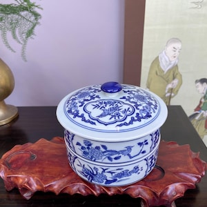 Blue and White Chinese Porcelain 2Tier Lidded Container Hand-Painted Floral & Bird Design Stacking Ceramic Storage Jar Functional Home Deco