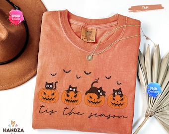Comfort Colors® Black Cat Pumkin Shirt, Spooky Season Shirt, Halloween Cat Shirt, Cat Lover Shirt, Vintage 90s Cat Halloween Pumpkin