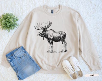 Vintage Moose Elk Art Sweatshirt, Rustic Outdoors Wildlife Crewneck, Full Body Forest Illustration Pullover, Cozy Cabin Gift