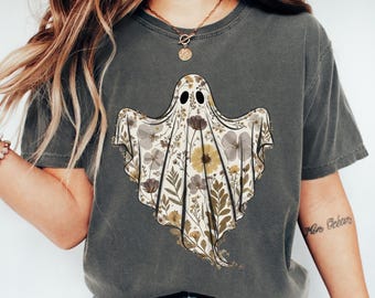 Comfort Colors Floral Ghost Shirt: Boho Halloween Tee