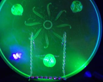 Vintage Uranium Depression Glass Footed Cake Serving Dish