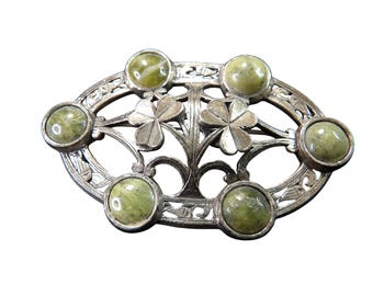 Solvar Vintage Celtic Brooch Oval Shape with Clover & Green Cabochons