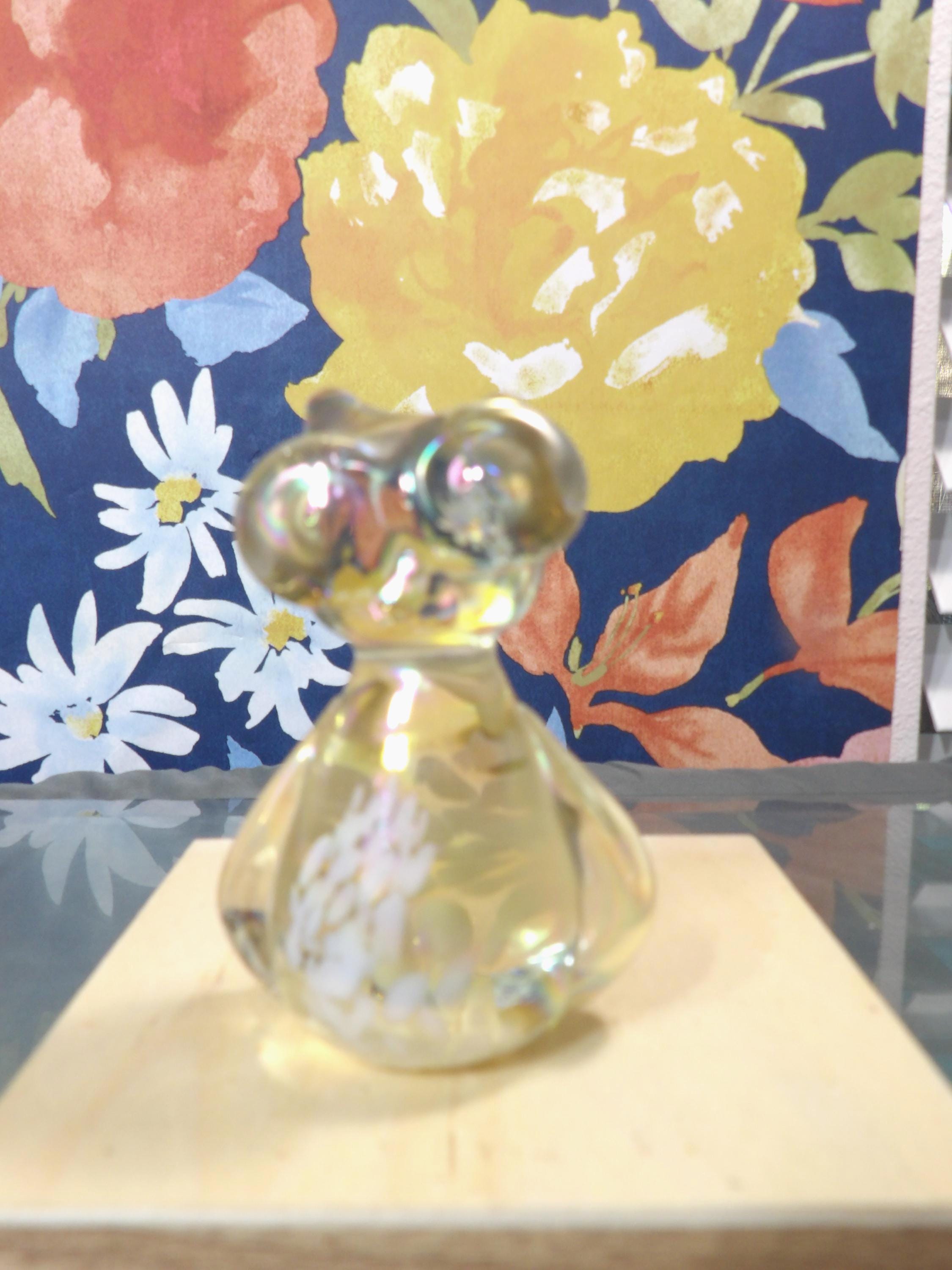 Vintage Handblown Art Glass Iridescent Big Eyed Owl Paperweight
