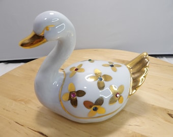 Vintage Capodimonte Polaris Swan with Swarovski Crystals