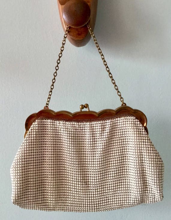 Vintage 1940's Whiting and Davis white mesh wristl