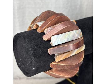 vintage MCM abalone shell and wood stretch cuff bracelet boho chic mop