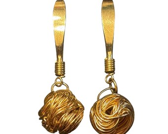 Vtg Gold Tone Wire Wrapped Ball Dangle Drop Earrings Classic Statement Jewelry