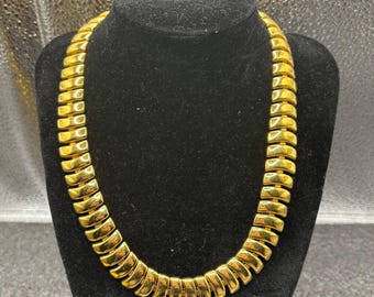 Collar Napier VTG con diseño de pantera en tono dorado, con eslabones, estilo pasarela, firmado, grueso y pesado, 18,5 cm.