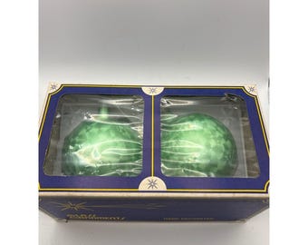 Caja de adornos navideños de bolas de cristal vintage de Colombia, iridiscentes, redondas y verdes