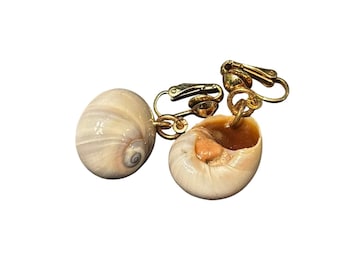 Vintage Moon Shell Clip On Earrings Gold Tone Coastal Beachcore Statement Jewel