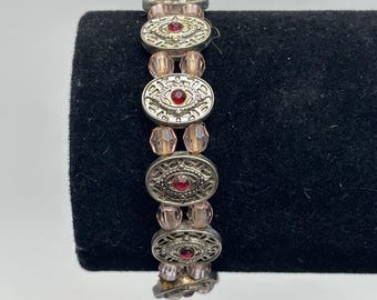 Vintage Pink Crystal Stretch Bracelet Red Rhinestone Filigree Oval Links 7" Boho