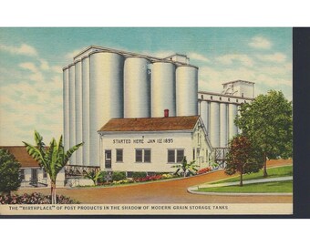 Cartão-postal vintage da Post Cereal "Birthplace" com tanques de armazenamento de grãos Postum.