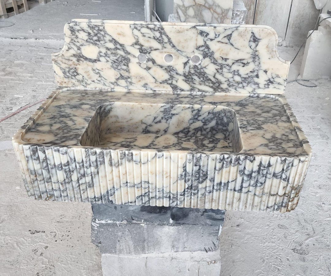 Handmade Calacatta Marble Sink: Ribbed 42