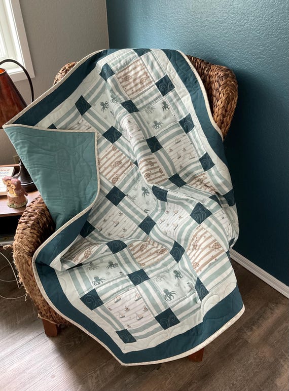 Nautical themed baby quilt.
