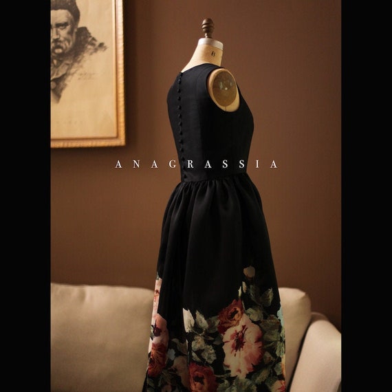 Lace w/ Silk Gazar Dress Hand embroidered Swarovski Belt | Gowns, Beautiful  gowns, Evening dresses