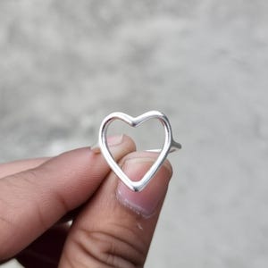 925 Sterling Silver Heart Ring– Minimalist Open Heart Ring, Dainty Promise Ring, Handmade Silver Jewelry, Gift for Her, Valentine&#39;s day Gift