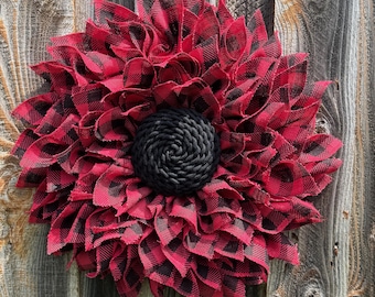 Buffalo Plaid Burlap Flower Wreath, Rustic Farmhouse Decor (23 inch)