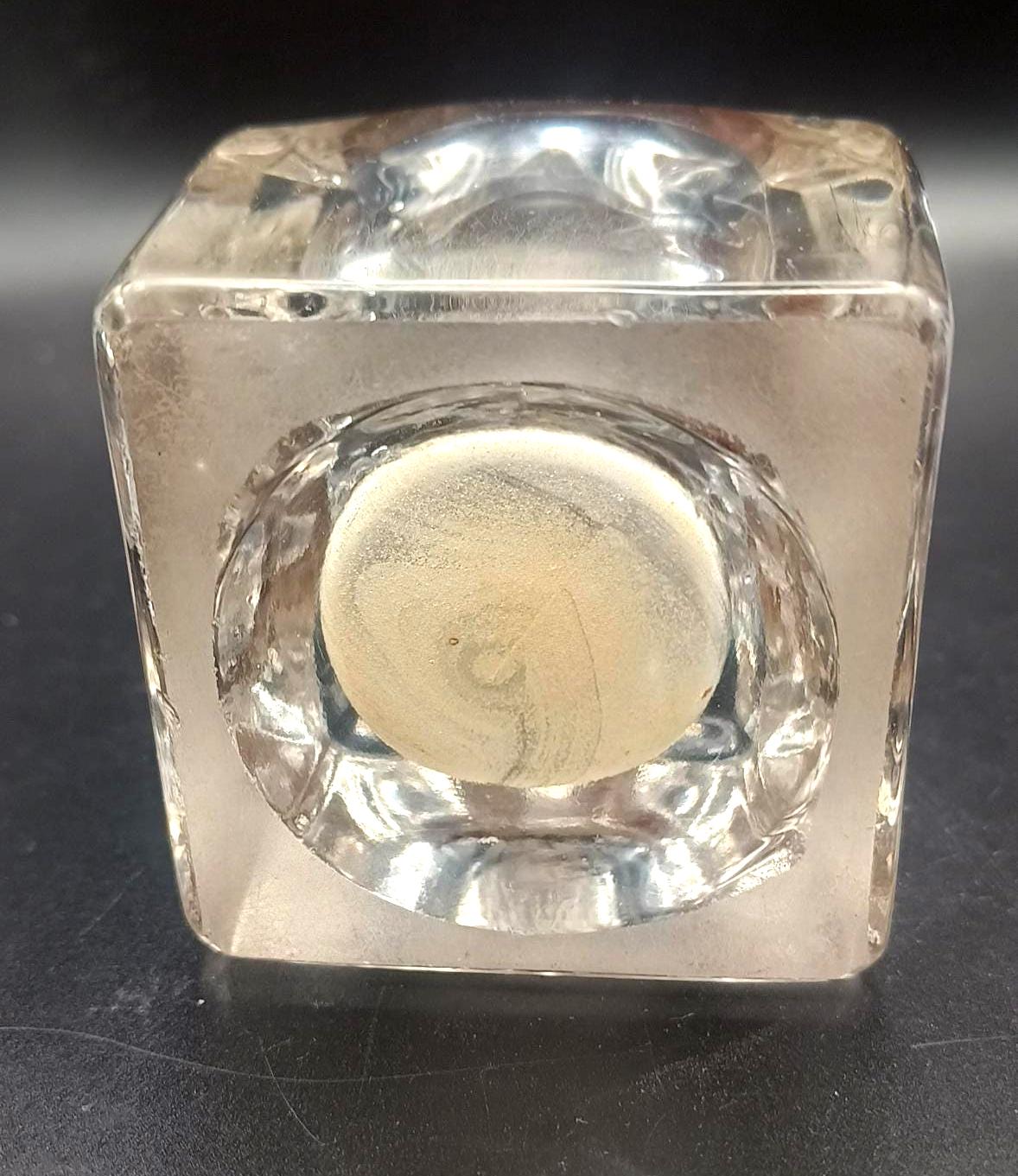 19世紀後半から20世紀初頭にかけての真鍮製の金具が付いたガラス