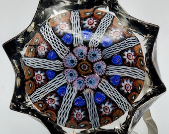 Vintage Strathearn Millefiori Star 8 spoke Paperweight, P12 c1970's