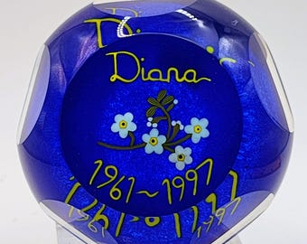 Rare Perthshire 1997  Limited Edition Glass Forget me not paperweight Commemorating the life of Princess Diana