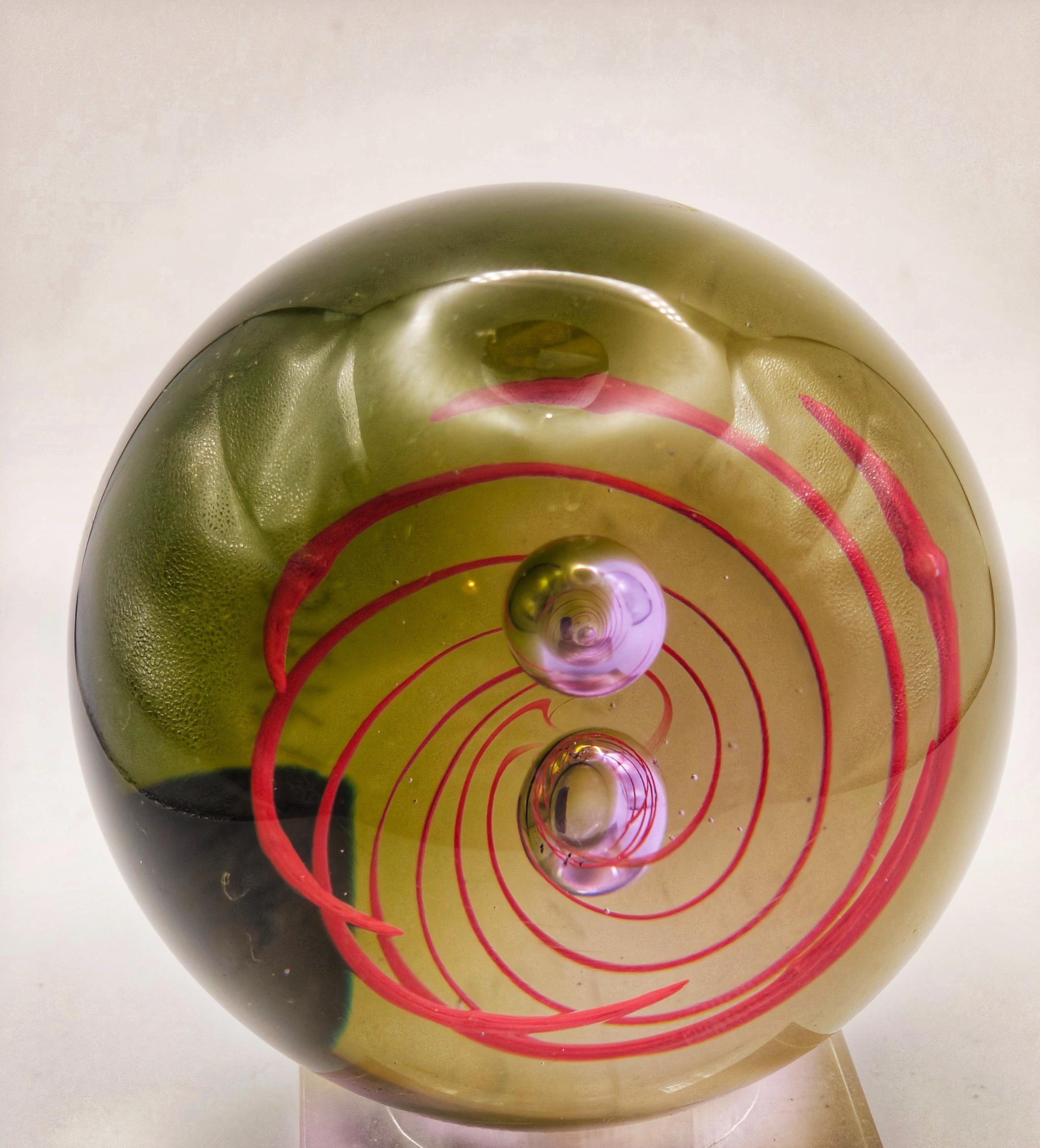 希少な限定版ケイスネスガラスペーパーウェイト「ダーヴィッシュ