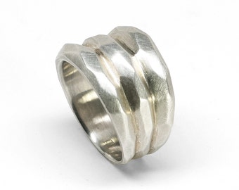 Silver Tres Montañas Ring