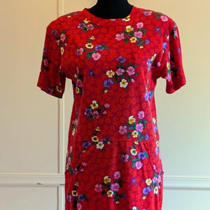 Vintage 60&#39;s T-Shirt Shift Dress, Bright Red with Florals Cotton Blend, Woman&#39;s Extra Small