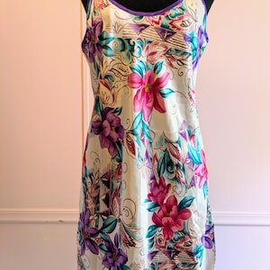 Vintage 80&#39;s Floral Abstract Satin Slip, Woman&#39;s Large