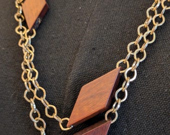 Vintage 70's Mid Century Wooden Rhombus Gold Tone Chain Station Necklace