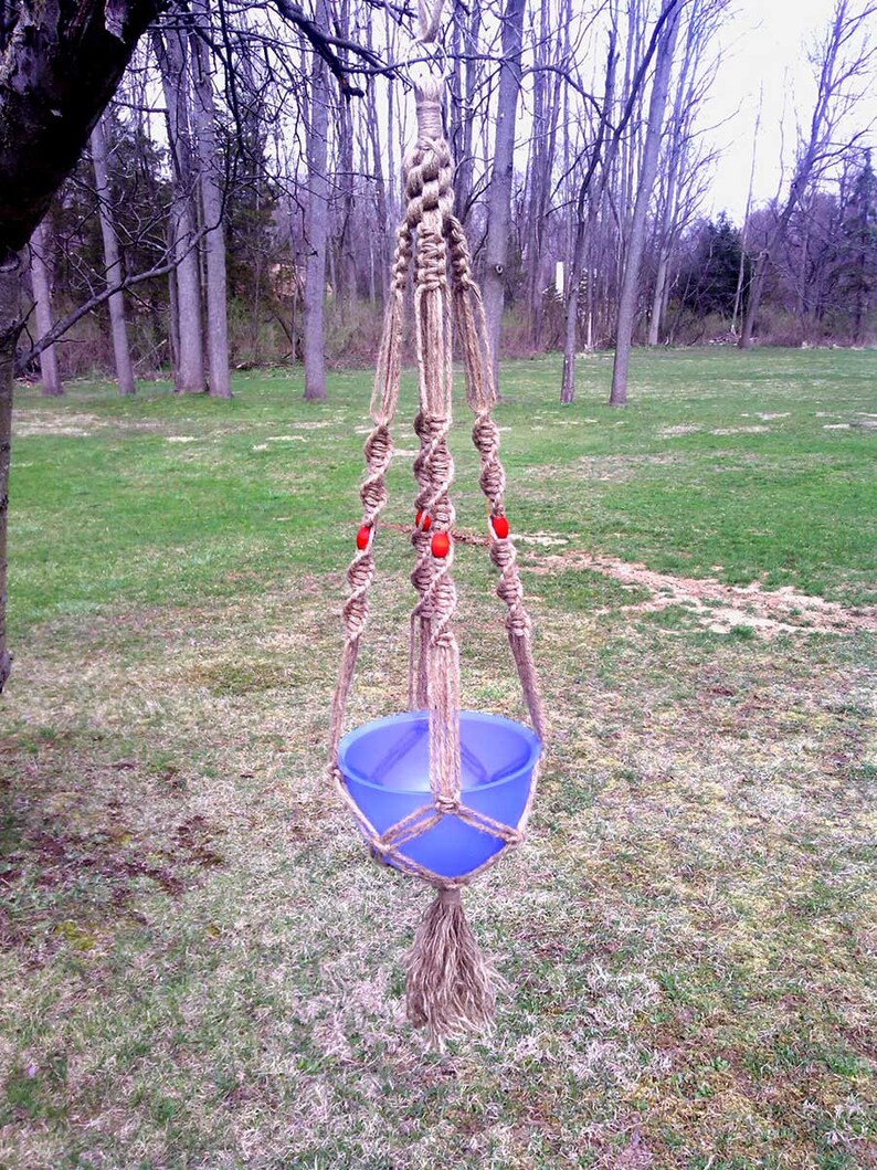 Crown Knot Macrame Plant Hanger With Red Beads Etsy Crown Knot Macrame Plant Hanger With Red Beads Etsy