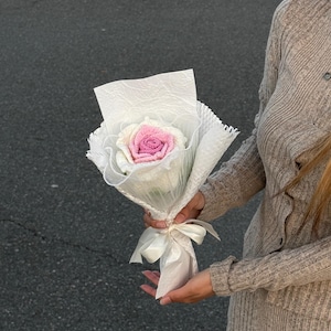 Crochet flowers bouquet|father&#39;s Day gift, Gift for mom, Graduation flower bouquet, Birthday, Giant Rose, Everlasting flower, forever flower
