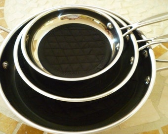Fry Pan Cozy™ Pan Protectors: Scratch-Free Storage, Set of 3