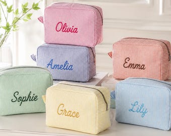 Embroidered Name Seersucker Makeup Bag,Beauty Makeup Bag,Bridesmaid Makeup Bag,Monogramed Makeup Bag,Bridesmaid Gifts,Gift for Her