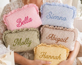 Personalized Gingham Makeup Bag,Ruffled Cosmetic Pouch,Bridesmaid Makeup Bag,Name Makeup Bag,Bridesmaid Gift,Gift for Her