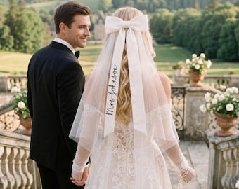 Personalised Bridal Veil,Bride To Be,Future Mrs Bow Wedding Veil,Bridal Accessories,Short White Tulle Veil for Bachelorette Party