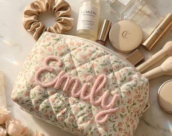 Personalized Chenille Letter Makeup Bag for Mom,Floral Cosmetic Bag,Quilted Toiletry Bag,Mother's Day Gift,Gift for Her
