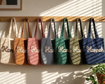 Bolsa de chenille personalizada com nome, bolsa de trabalho personalizada com bolsos, bolsa para presente de madrinha, bolsa de veludo cotelê com zíper para uso diário, presente para despedida de solteira