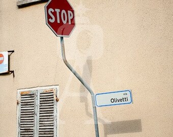 Via Olivetti Canvas