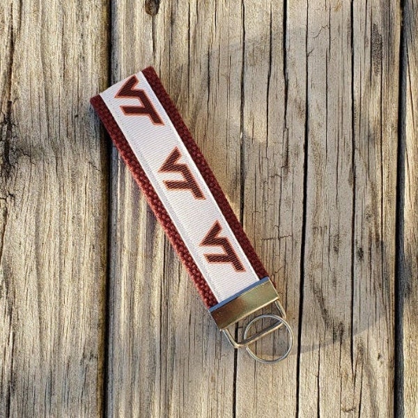 VT/ Virginia Tech/Hokies/ Key Fob/keychain/comes with VT sticker